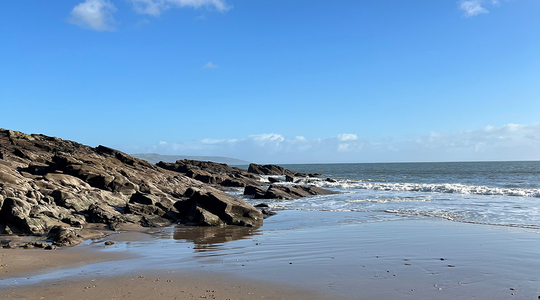 Saundersfoot Beach 2-1080x600pxpx